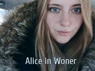 Alice_in_Woner