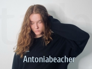 Antoniabeacher