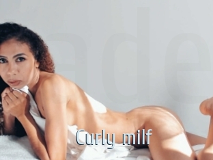 Curly_milf