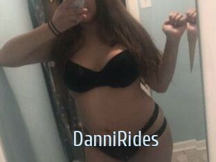 Danni_Rides