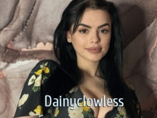 Dainyclowless