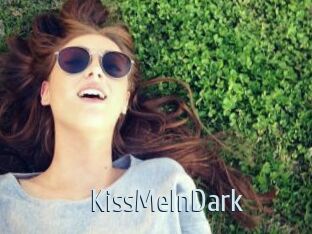 KissMeInDark