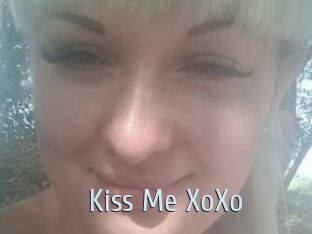 Kiss_Me_XoXo