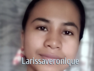 Larissaveronique