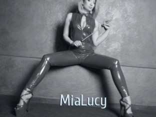 MiaLucy