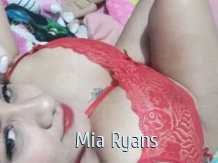 Mia_Ryans