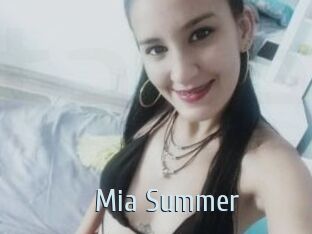 Mia_Summer