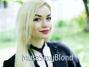 MusaSexyBlond