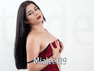 Mialee019