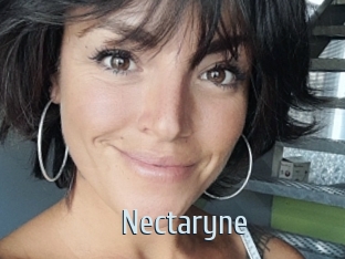 Nectaryne