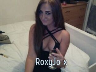 RoxyJo_x