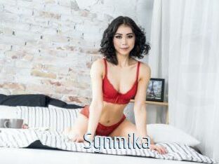 Synmika