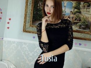 tusia Ta Model