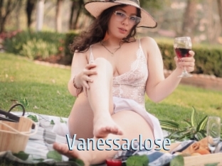 Vanessaclose